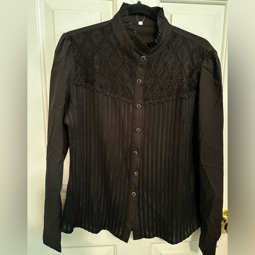 Nordstrom Rack Black Blouse “NEW WITH TAGS”